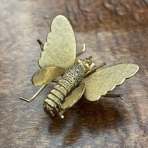 Honey Bee Brooche